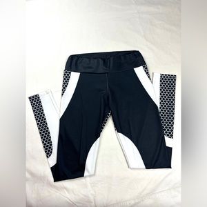 Yoga Leggings Black White | Size S